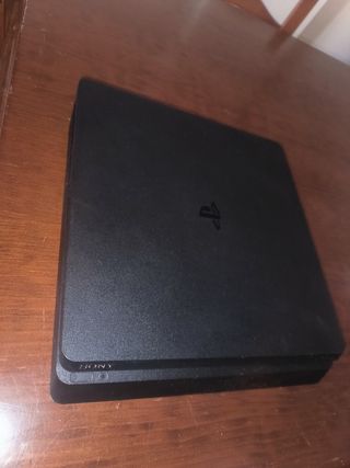 PS4 Slim 1 Tb (PlayStation 4) - 2 mandos