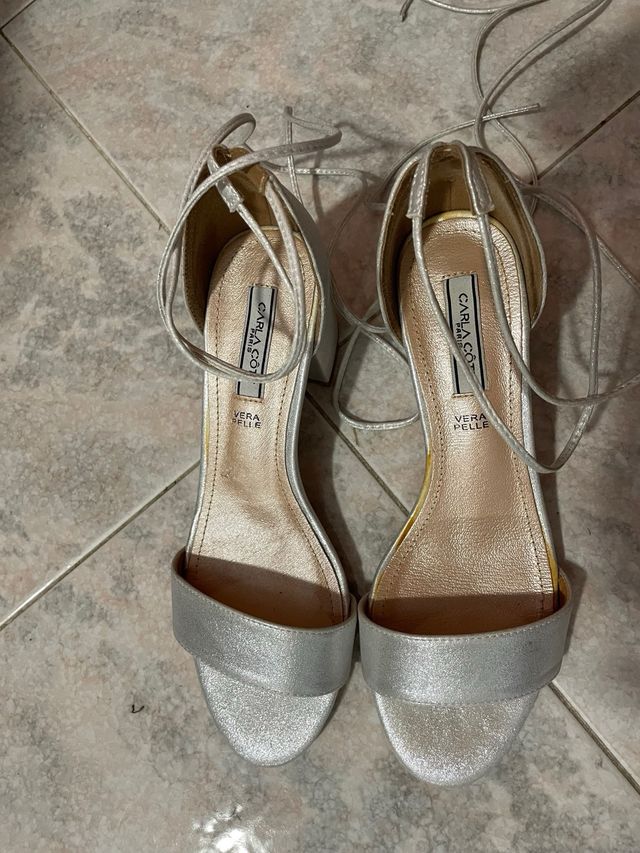 Sandali argento alla schiava tacco basso