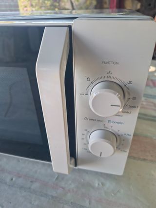Microondas Toshiba - Blanco