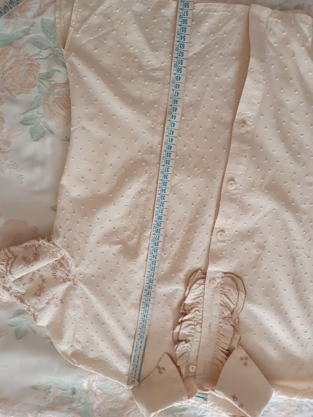 Camicia ricamata beige