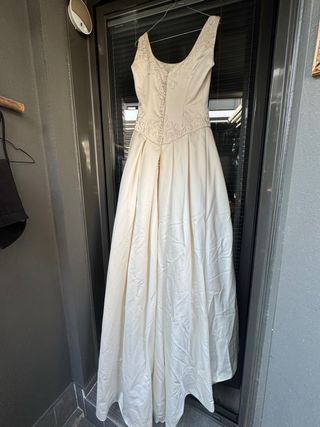 Vestido novia blanco de Rosa Clará

