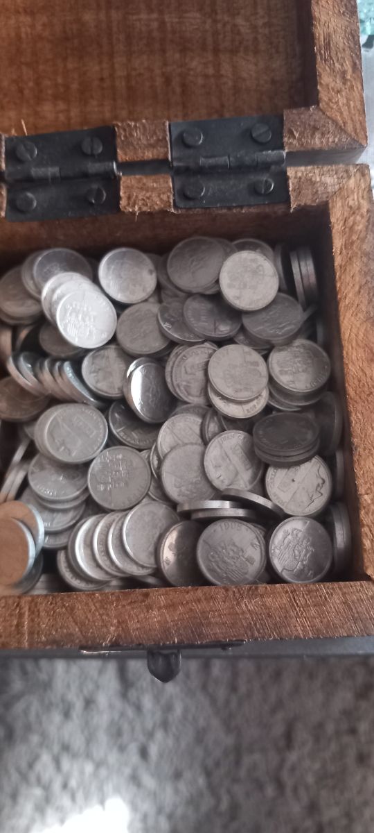 Lote Monedas 1 Peseta. 5€ CADA UNA.