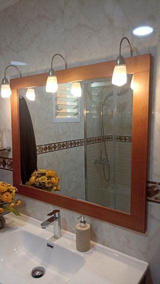 Espejo baño con luz - Madera