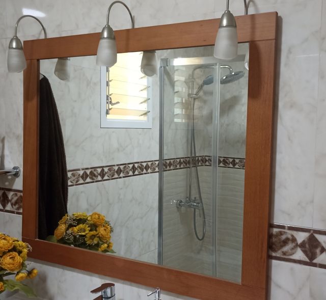 Espejo baño con luz - Madera
