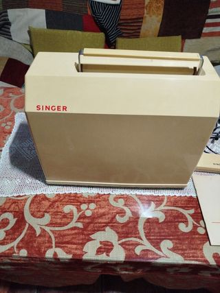 Máquina coser Singer Antigua