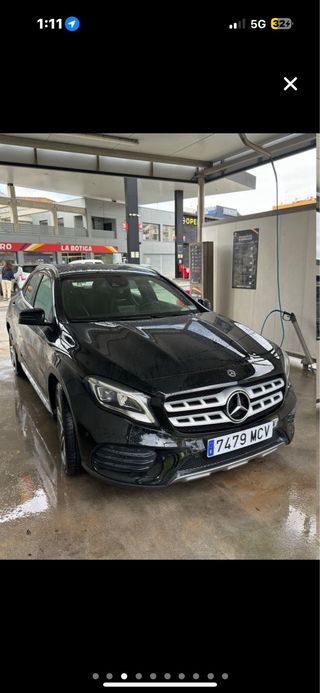 Mercedes-Benz GLA 200 2018 AMG POCOS KMS
