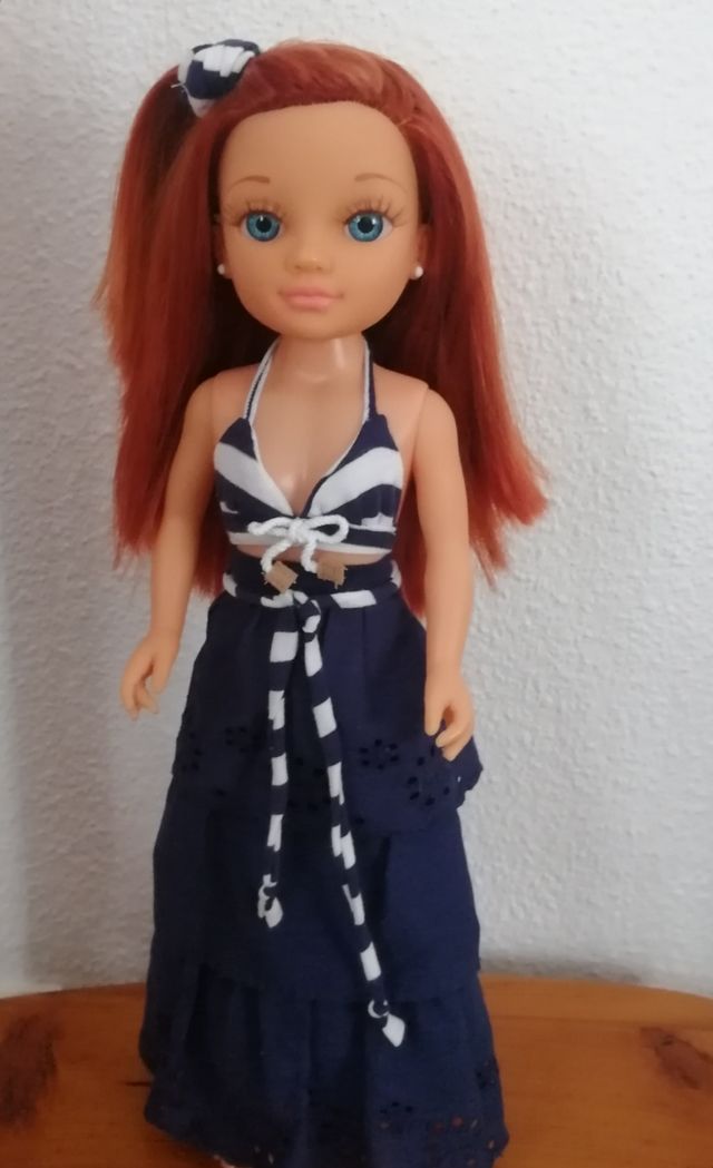 Nancy: pelo customizado y ropa artesanal