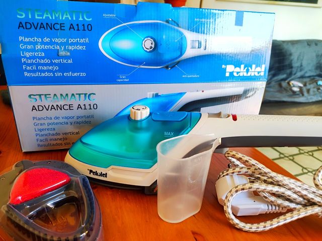 Plancha de vapor portátil STEAMATIC ADVANCE A110