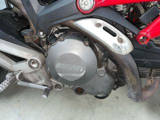 Ducati Monster 696 - Roja - 2008- 56.680 kilometro