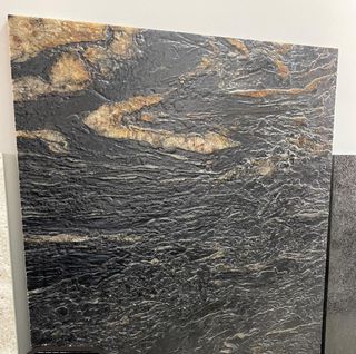 Mármol Negro: Partidas Novelda