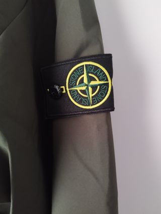 Chaqueta Stone Island verde oliva talla L