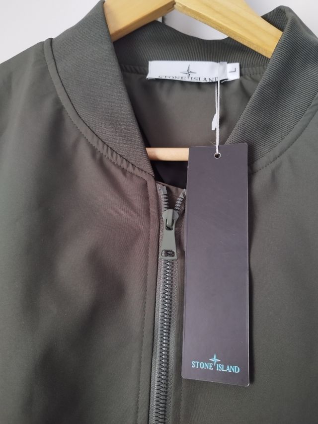 Chaqueta Stone Island verde oliva talla L
