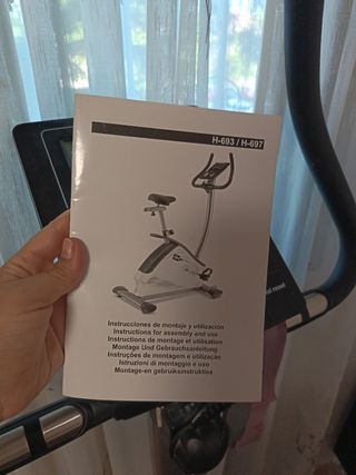 Bicicleta estática BH Fitness