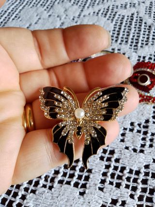 Spilla Farfalla Nera Strass Oro
