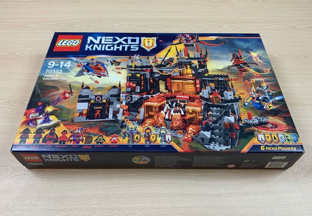 Lego Toy Nexo Knights Jestro Volcano Lair 1xLego Set Nexo Knights - Main Image