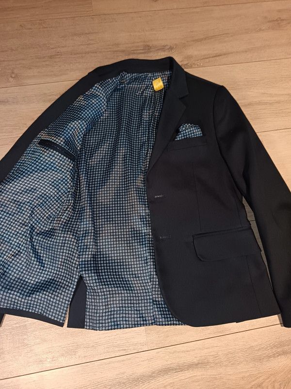 Traje comunión niño azul marino - 9 años (134)