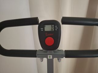 Aparato ejercicio a casa, es como remar,como nuevo