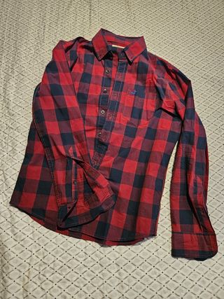 Camisa Hollister cuadros rojos - Talla S