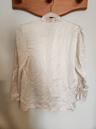 Blusa beige seda