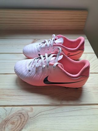 Botas Nike Academy niño rosa - talla 34