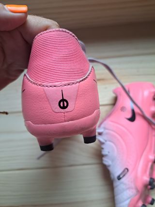 Botas Nike Academy niño rosa - talla 34