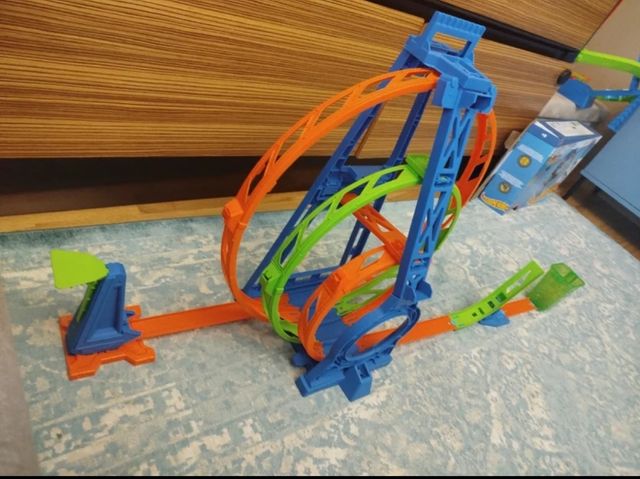 Piste Hot Wheels Triple Loop