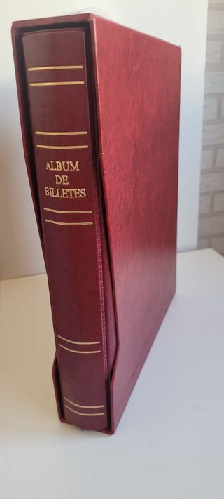 ALBUM DE BILLETES DEL MUNDO 