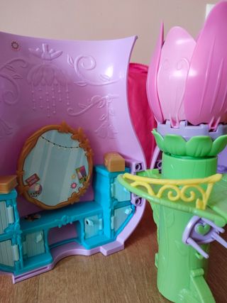 Casita Blume: Flor + Muñeca