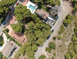 Terreno en venta en Montmar en Castelldefels