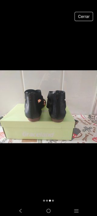 Sandalias