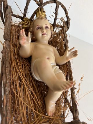 Niño Jesús pesebre madera vintage