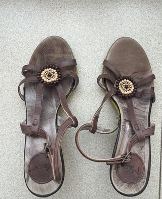 Sandalias piel cuña esparto nº40 marrón-amarillo