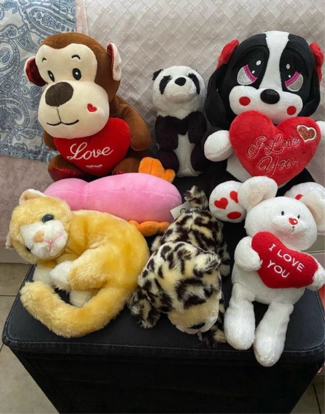 Set peluche animali: orso panda, scimmia, cagnolin