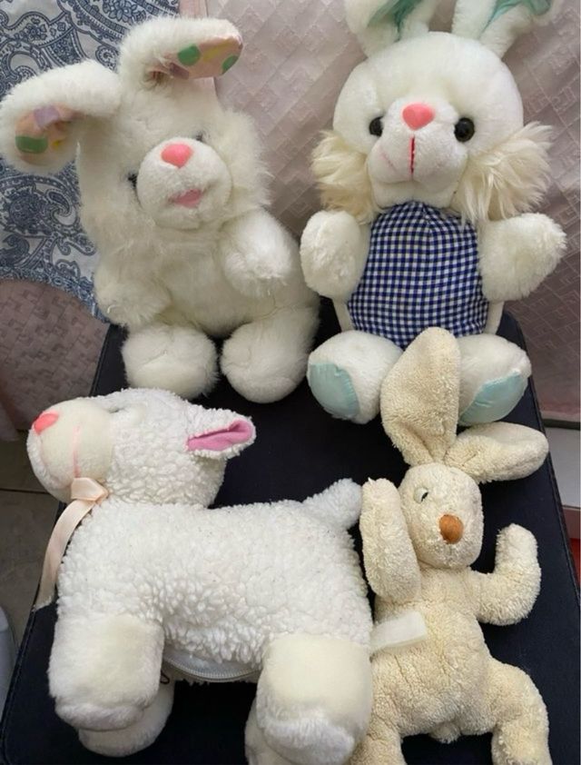 Set peluche animali: orso panda, scimmia, cagnolin