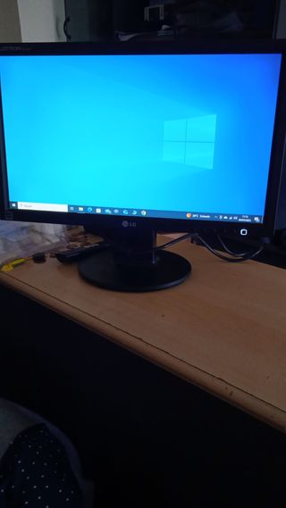 Vendo monitor LG Flatron W1946