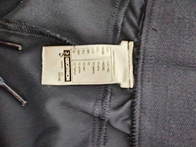 Pantalón corto Artengo talla 10