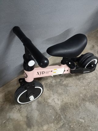 Bicicleta triciclo infantil convertible