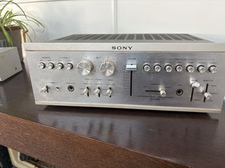 Amplificador Sony TA-1150 vintage.