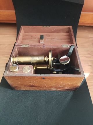 Microscopio antiguo inglés Stanley