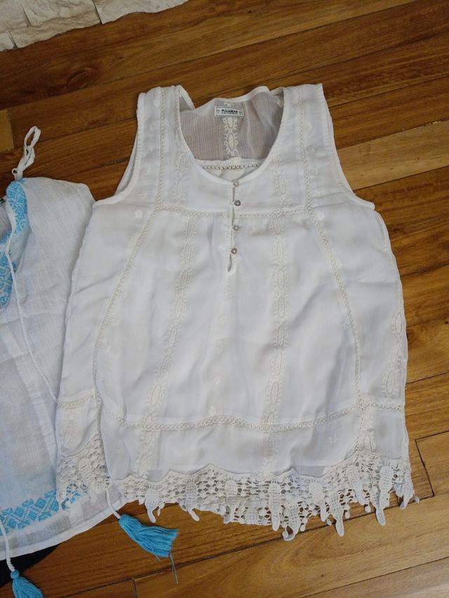 Tops boho: 3 camisetas blancas y negras