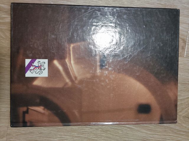 Lote de libros de medicina.