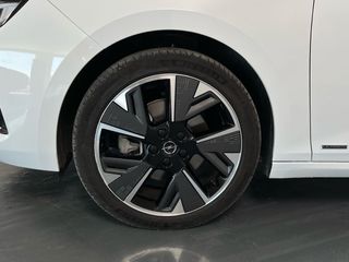 Opel Astra Electric 54kWh GS Auto