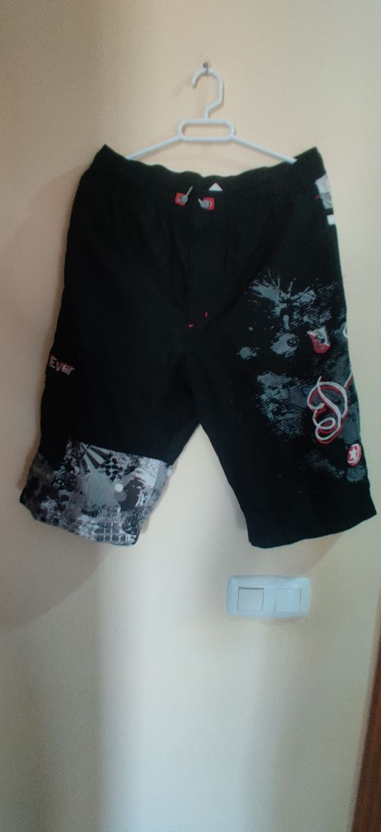 Bermudas Deportivas - Grises y Negras