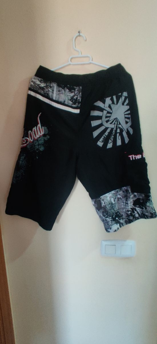 Bermudas Deportivas - Grises y Negras