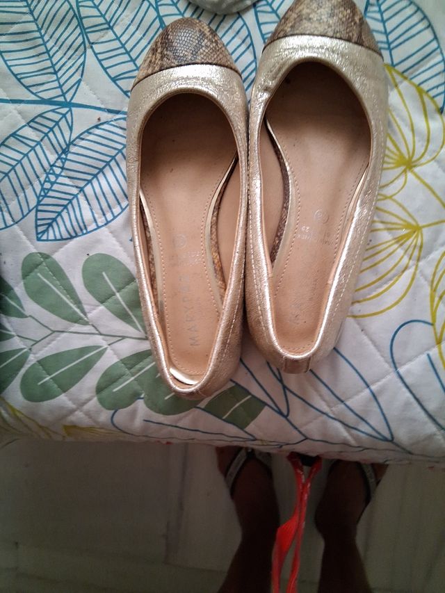 Zapatos MARYPAZ dorados 38
