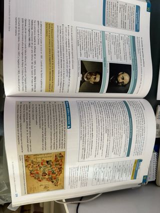 Inicia Historia de España 2.º Bachillerato. Lib...