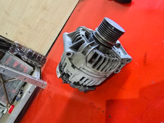 Alternador Renault Mégane 1.4 16v