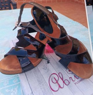 Sandalias negras tacón mujer