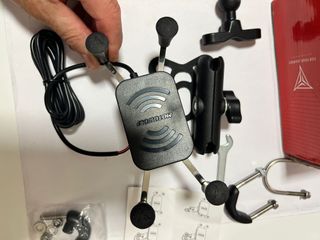 Soporte móvil Buggy o moto carga inalámbrica