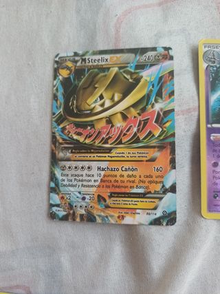 4 cartas Pokémon: Giratina, Steelix, Dusknoir, Lun